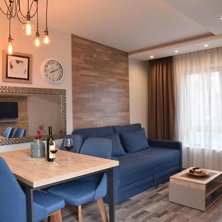 Milmari Resort Premier 46 科帕奥尼克 外观 照片